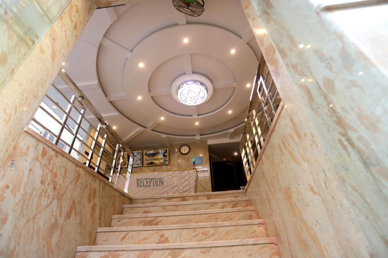 Hotel Aries 新德里 外观 照片