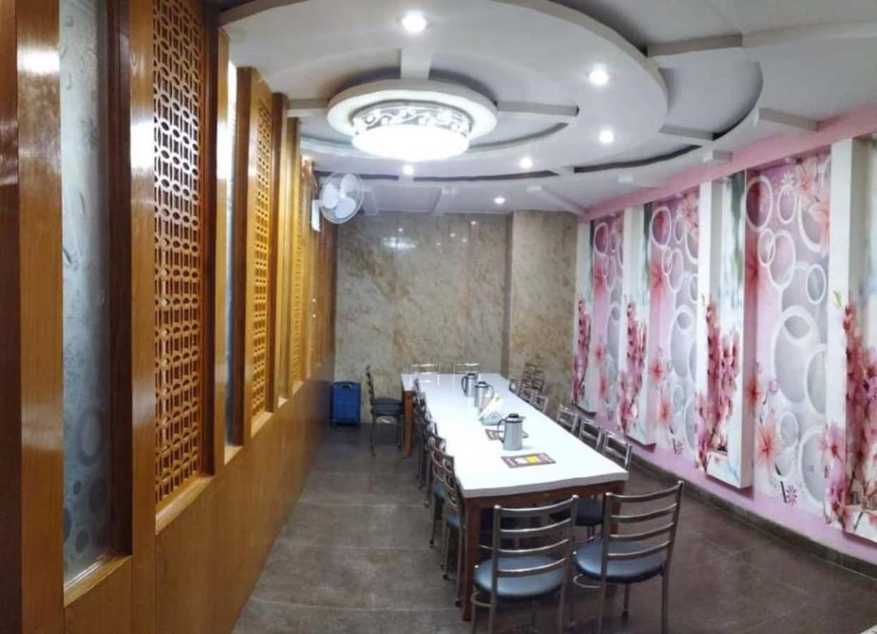 Hotel Aries 新德里 外观 照片