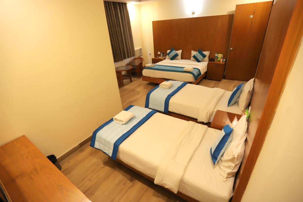 Hotel Aries 新德里 外观 照片